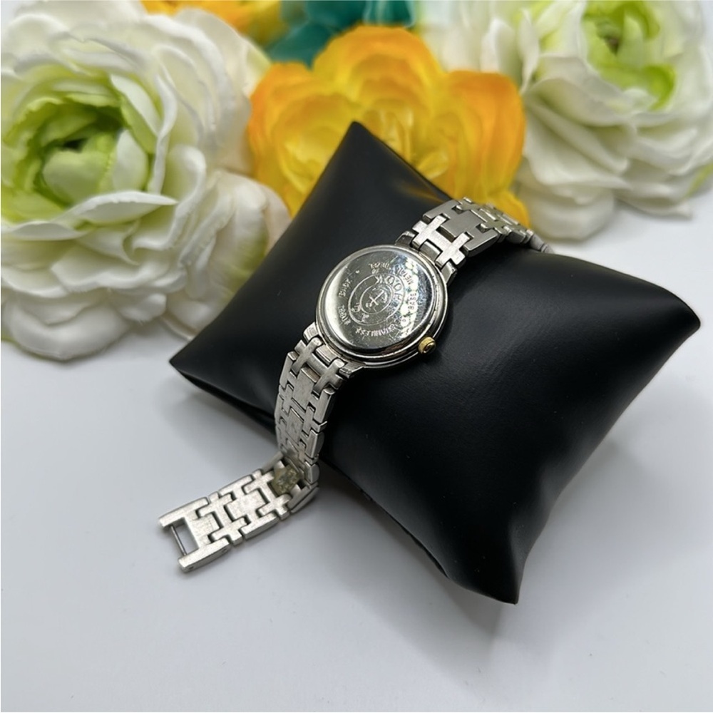 Two Tone Gold And Silver Women’s Link Watch 65% OFF! FIRM PERIOD! - Picture 5 of 7